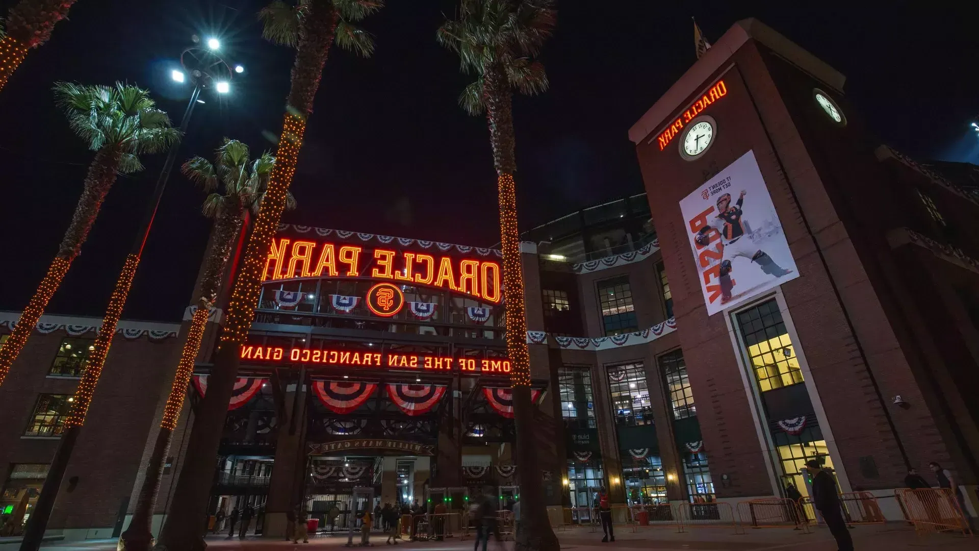 Oracle Park Willie Mays Plaza Entrance